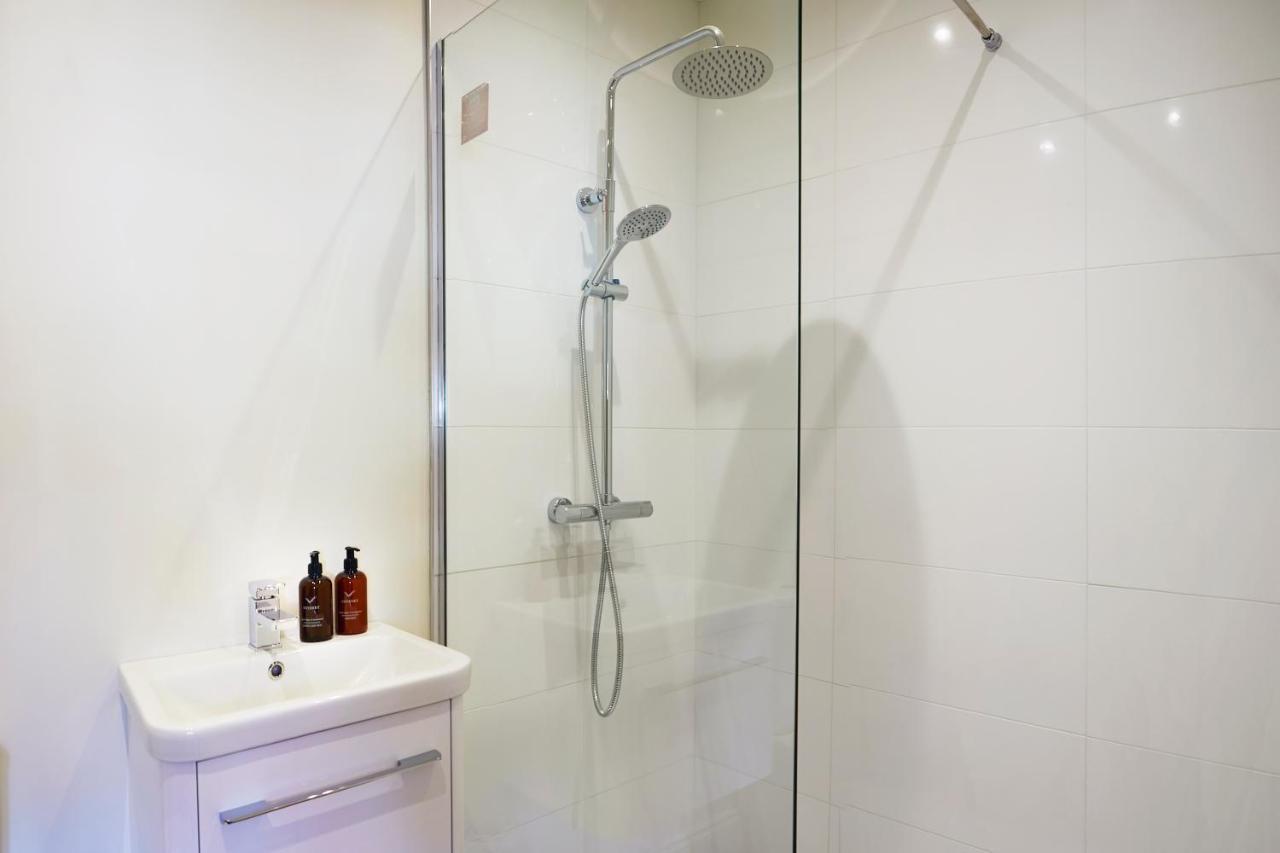 The Stoop, Stunning Sea Views! Apartment Scarborough Exterior photo