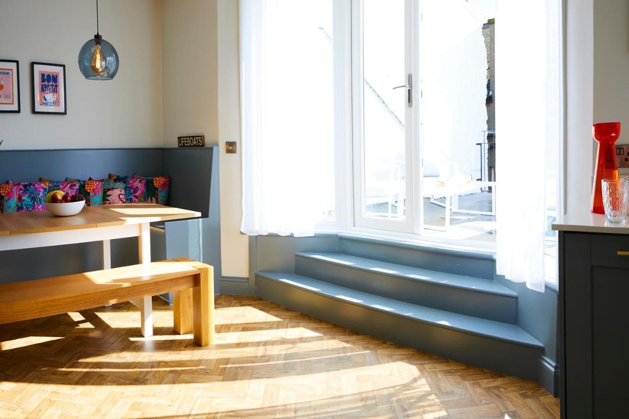 The Stoop, Stunning Sea Views! Apartment Scarborough Exterior photo