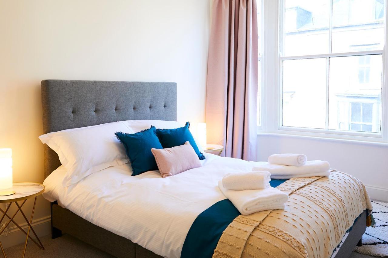 The Stoop, Stunning Sea Views! Apartment Scarborough Exterior photo